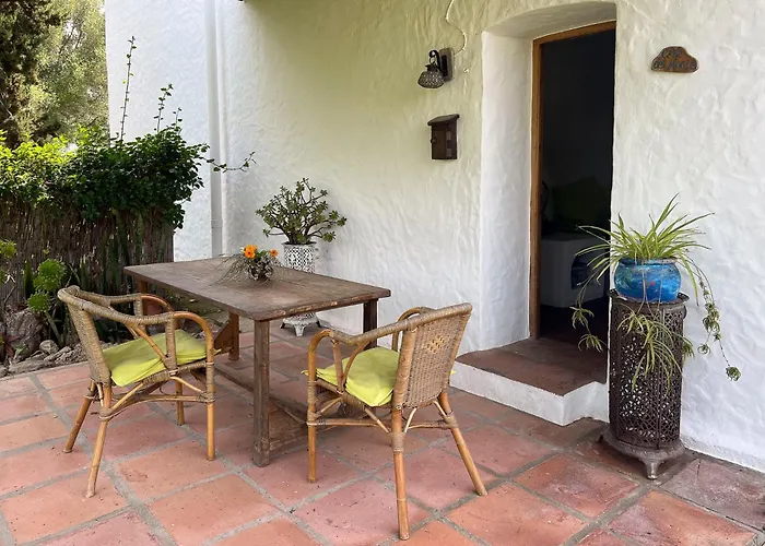 Casas Karen