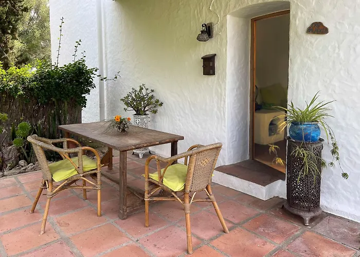 Casas Karen