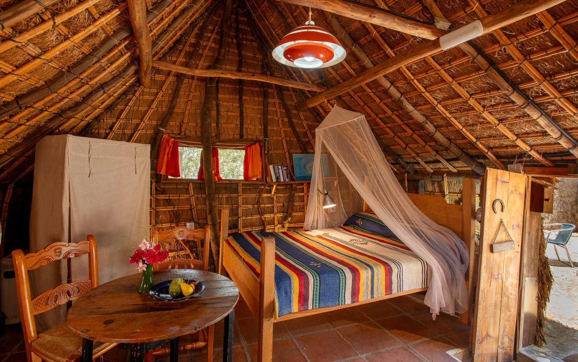 Casas Karen Los Canos De Meca