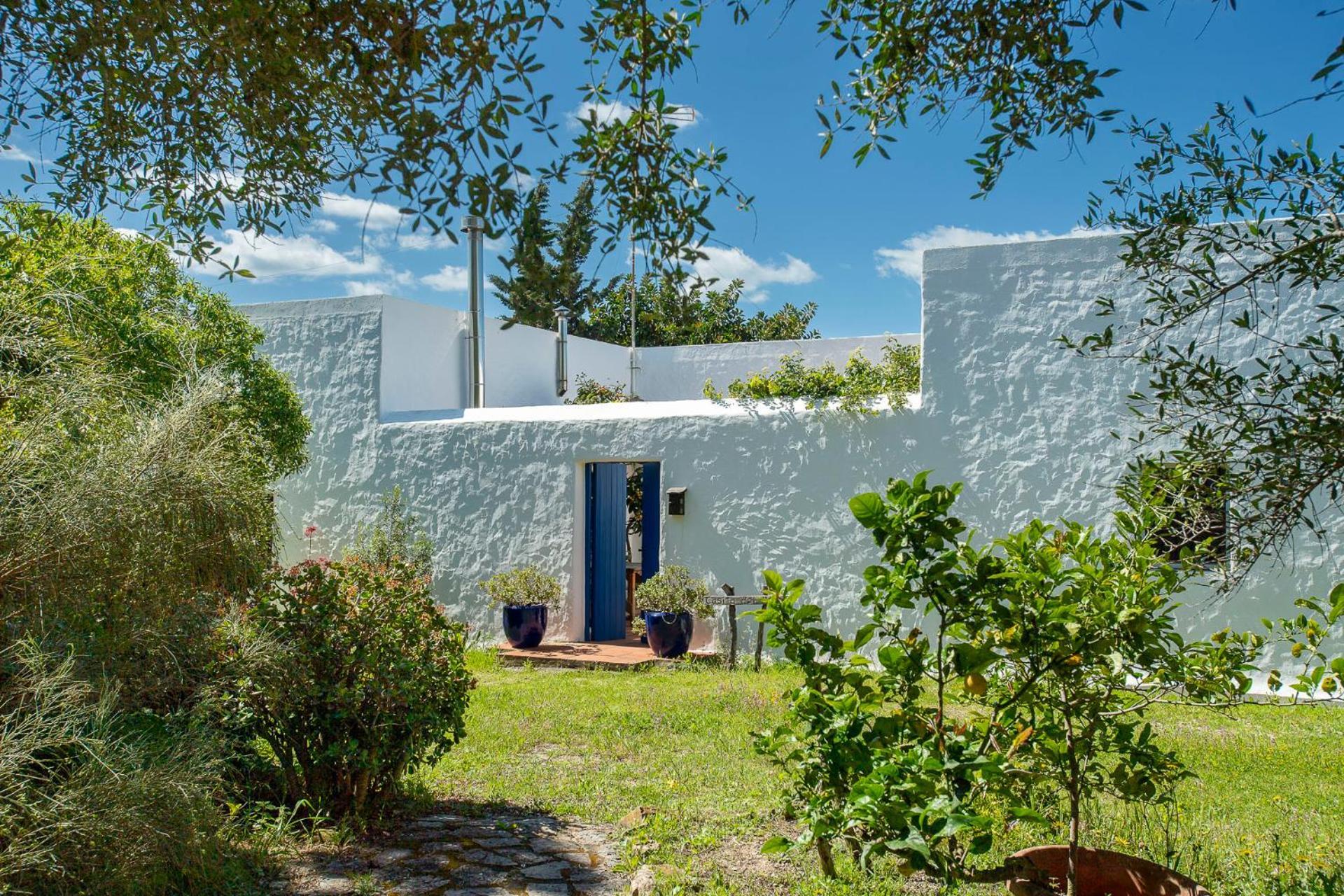 Casas Karen * Los Canos De Meca